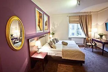 Hotel Royal