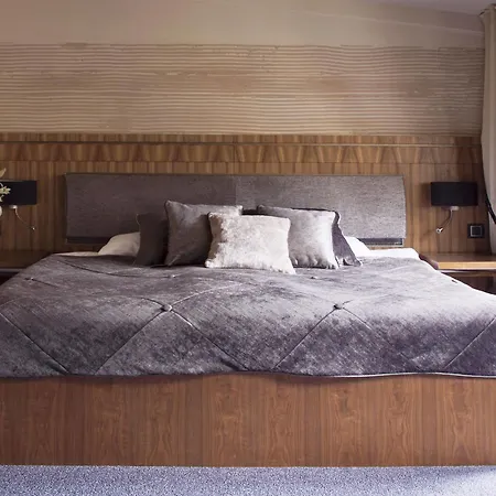 Отель Royal Познань