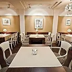 Отель Royal 3*